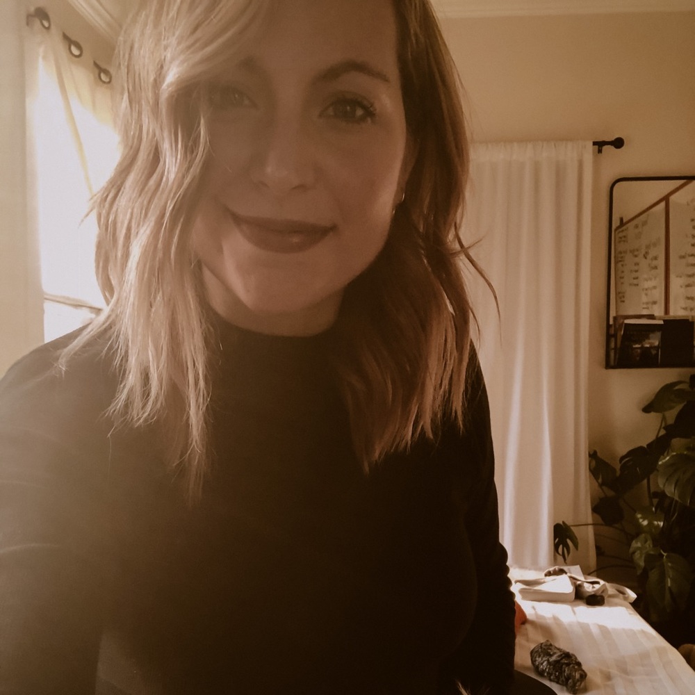 Meet your Posher, Whitney